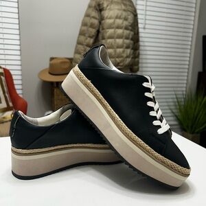 Dolce Vita Black Leather Tinley Lace Up Platform Sneakers Size 8.5 Preowned